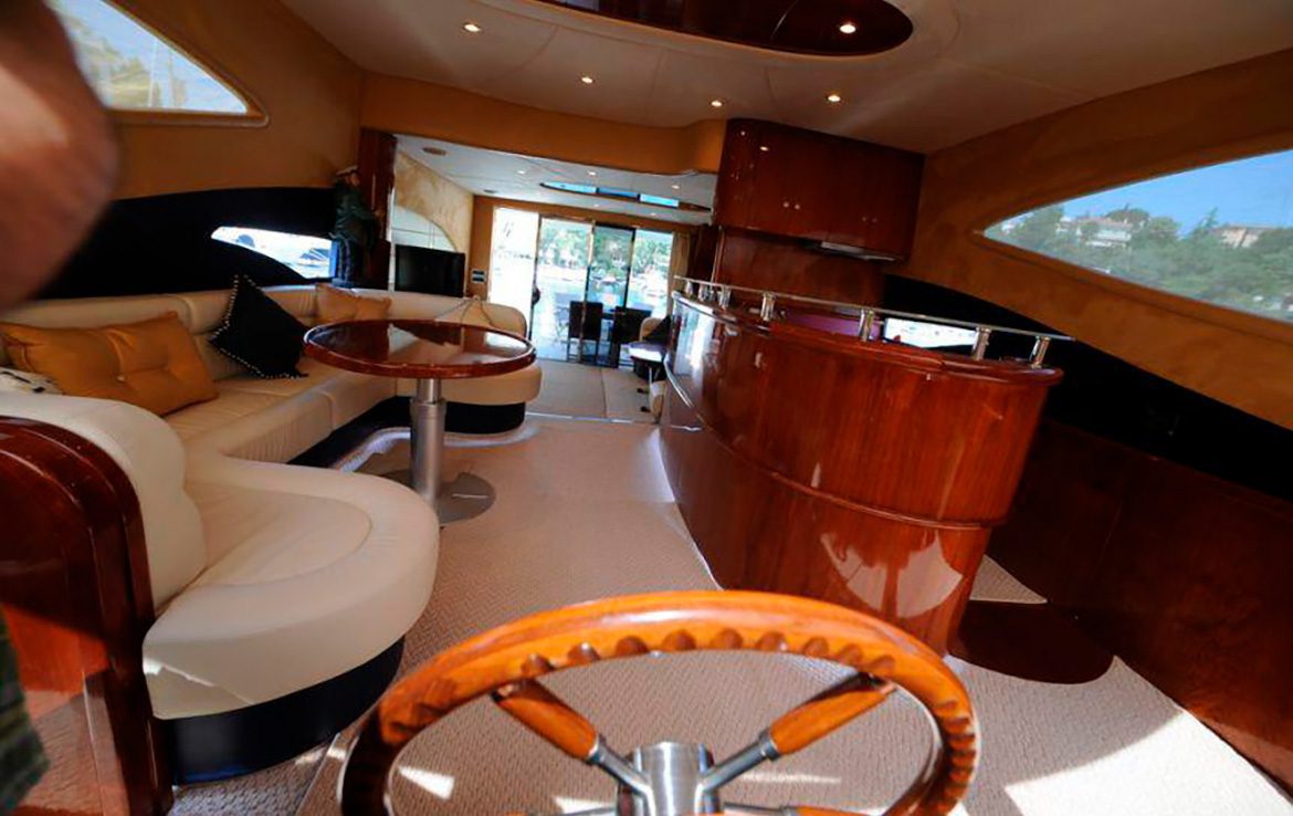 Alanya Yacht Rental 22m Princess 56